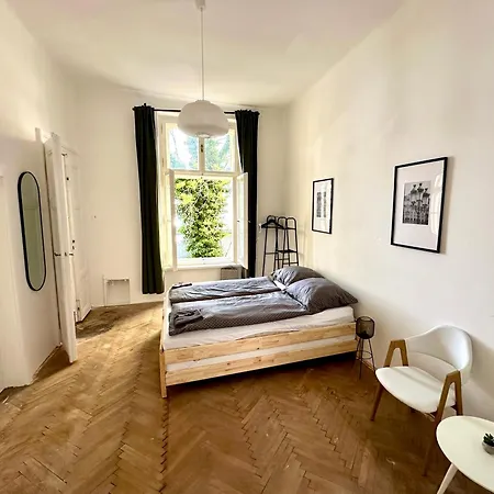 Best Location In Prague! 4 Bedrooms And Super Host! Экстерьер фото