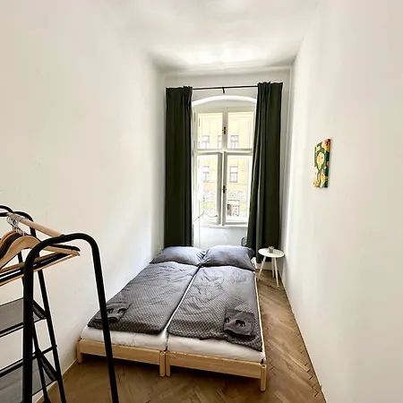 Best Location In Prague! 4 Bedrooms And Super Host! Экстерьер фото